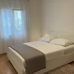 Gita Appartement *