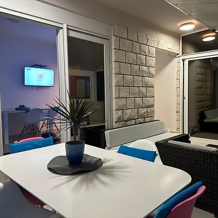 Gita Apartamento Zavalatica