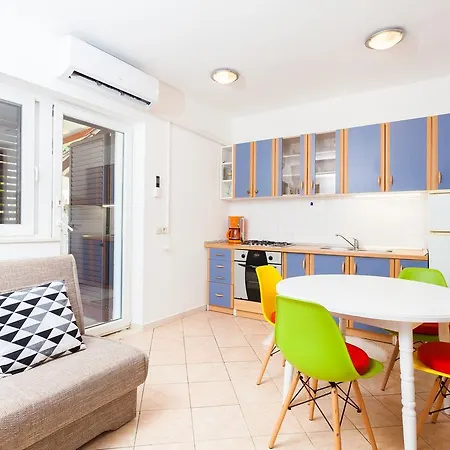 Apartman Gita Zavalatica